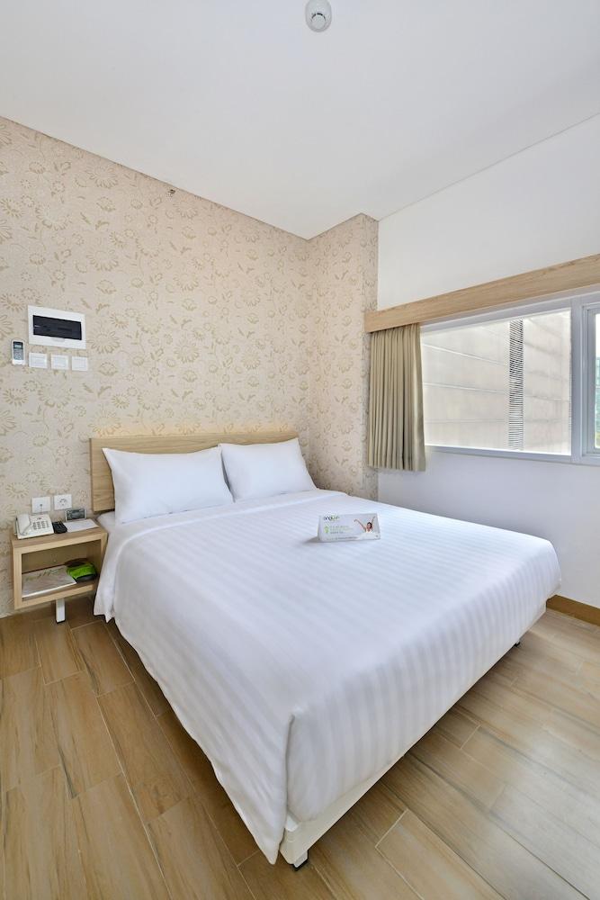 Whiz Hotel Falatehan Jakarta Luaran gambar