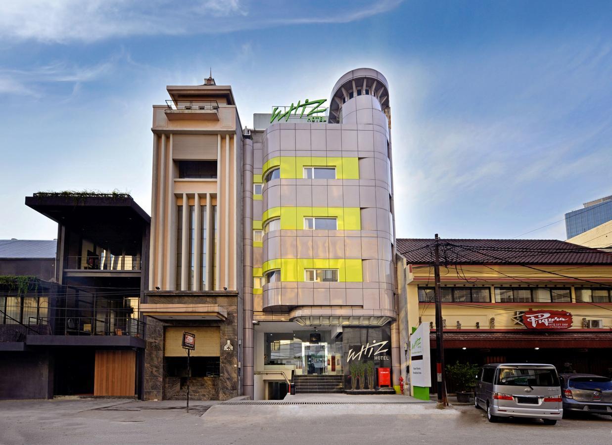 Whiz Hotel Falatehan Jakarta Luaran gambar