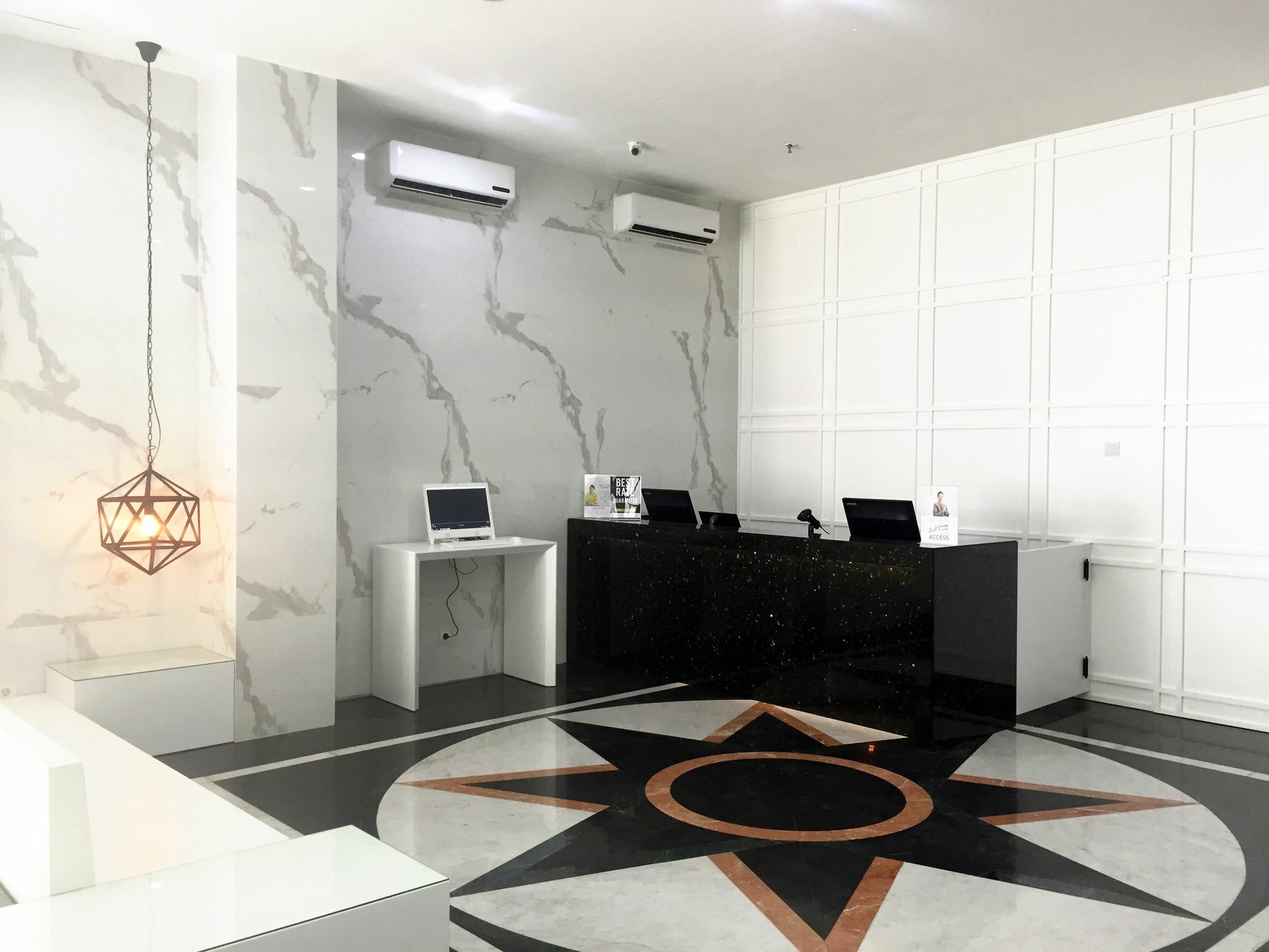 Whiz Hotel Falatehan Jakarta Luaran gambar